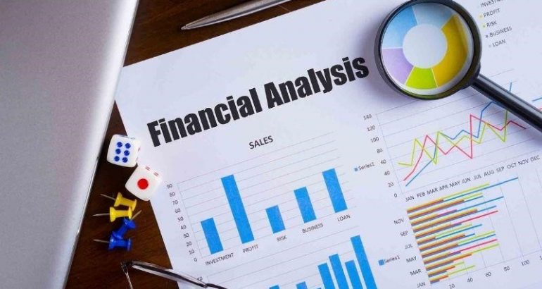 Tầm quan trọng của Giám đốc tài chính (CFO) đối với việc duy trì và phát triển hệ thống báo cáo tài chính của doanh nghiệp